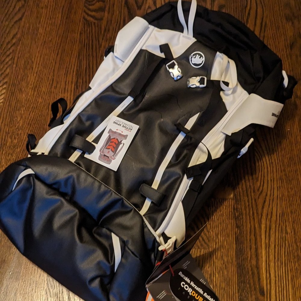 Mammut Trion 35 Connect Alpine/Trekking Backpack (Black & White)